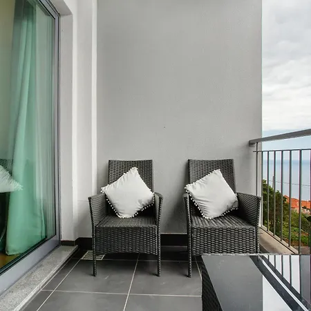 Costa Avila 2 * Канису