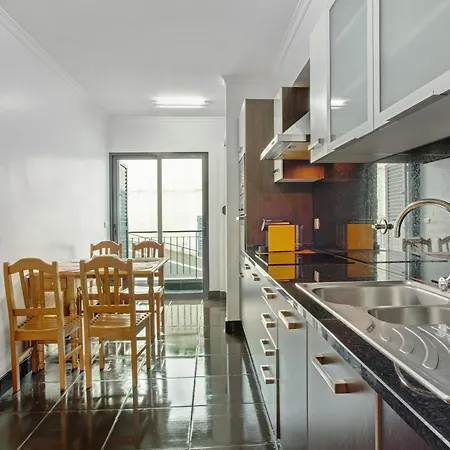 Costa Avila 2 Caniço