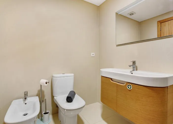 Costa Avila 2 * Caniço